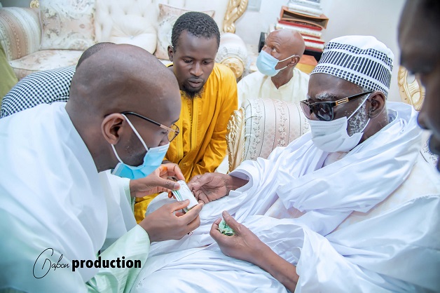 Magal de Touba 2021: La Dahira Mafàtihoul Bichri de la Diaspora reçue par Serigne Mountakha