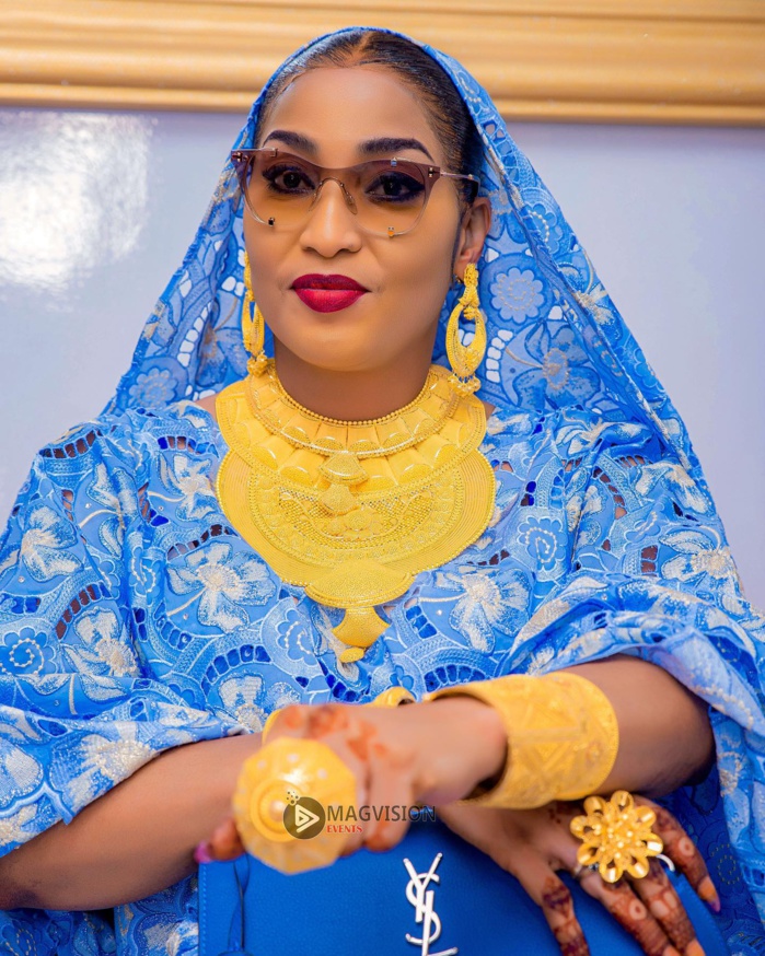 Magal 2021: L'épouse de Askia Touré, Ngoye Fall alias "la reine de l'or", fait encore parler d'elle (Photos)
