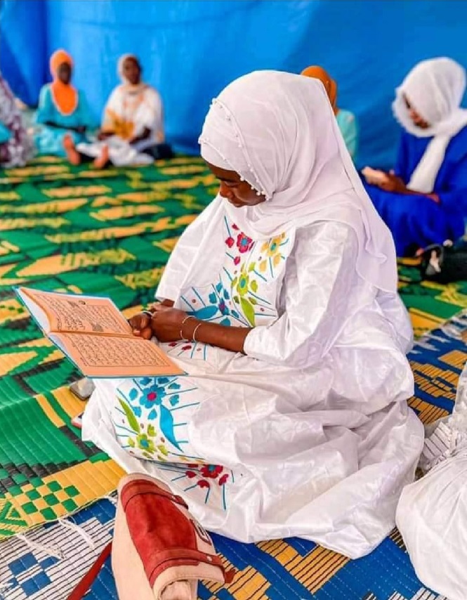 Lecture du Saint Coran: Ces belles images d’un groupe de jeunes filles célébrant le Magal
