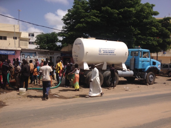 [Photos] Pénurie d’eau dans la capitale: Touba au secours de Dakar