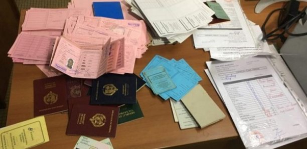 Trafic  de certificats et des passeports, "procès fictifs": La saga des faussaires à col blanc