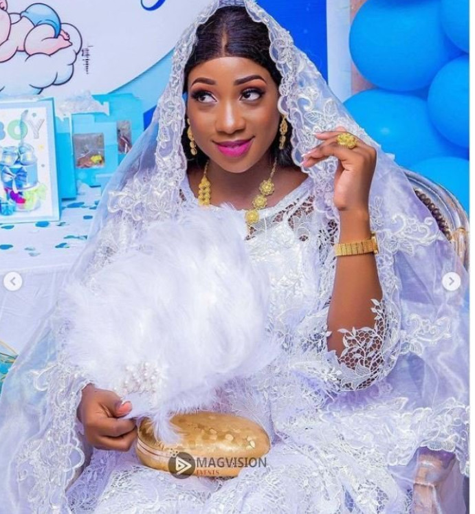 Carnet rose : Thianar de la série « Infidèles » baptise son nouveau-né (Photos) Carnet rose : Thianar de la série « Infidèles » baptise son nouveau-né (Photos)