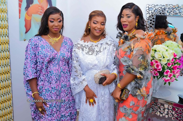 Arrêt sur images : Baptême de bébé Aziz Ndiaye junior, fils de Ndiogou Mbaye et de Fatima Arrêt sur images : Baptême de bébé Aziz Ndiaye junior, fils de Ndiogou Mbaye et de Fatima