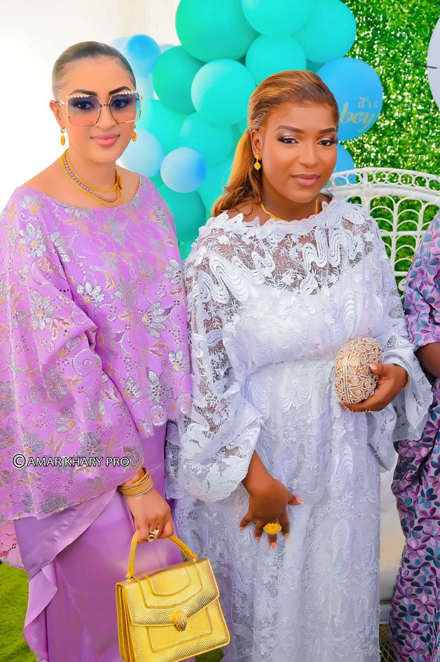 Arrêt sur images : Baptême de bébé Aziz Ndiaye junior, fils de Ndiogou Mbaye et de Fatima Arrêt sur images : Baptême de bébé Aziz Ndiaye junior, fils de Ndiogou Mbaye et de Fatima