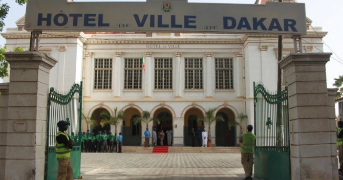 LA BATAILLE DE DAKAR : Une équation mal posée ( Djibril Diop )