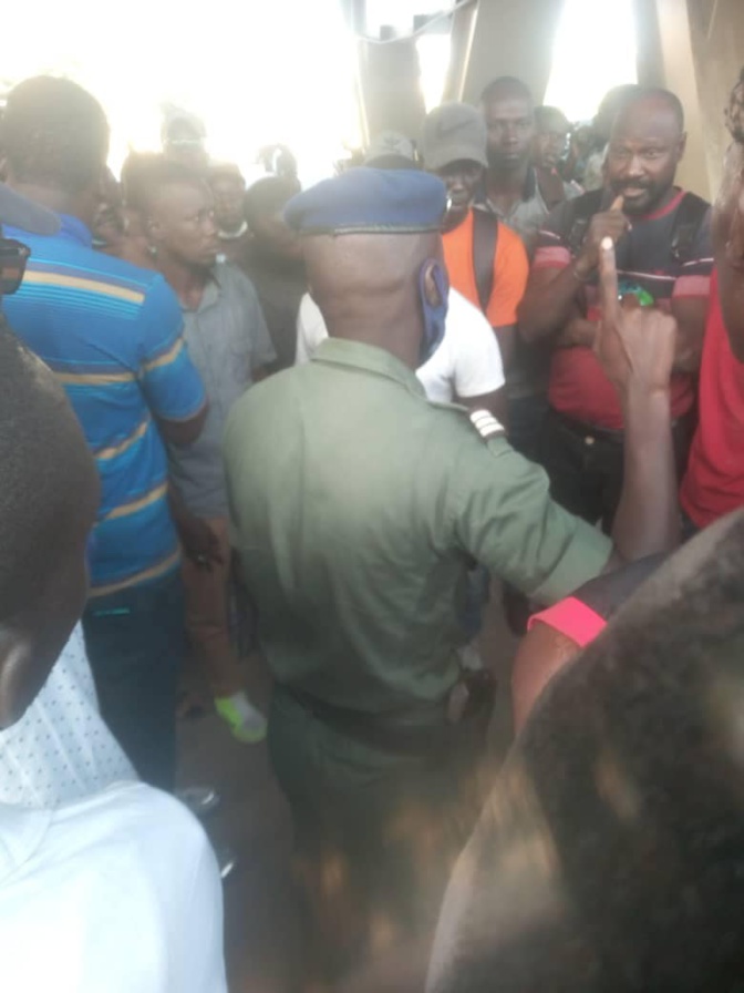 Les grévistes de la faim de l’ A.T.E National de la Senelec, sommés de quitter les lieux par la Gendarmerie Les grévistes de la faim de l’ A.T.E National de la Senelec, sommés de quitter les lieux par la Gendarmerie