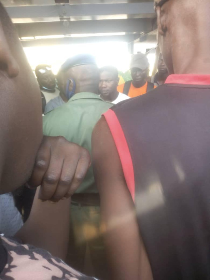 Les grévistes de la faim de l’ A.T.E National de la Senelec, sommés de quitter les lieux par la Gendarmerie Les grévistes de la faim de l’ A.T.E National de la Senelec, sommés de quitter les lieux par la Gendarmerie