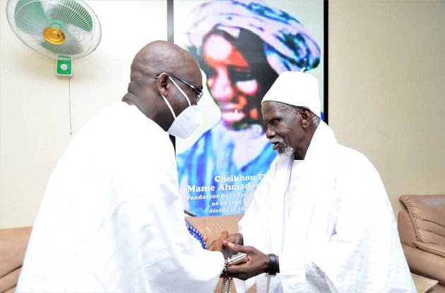 Maouloud 2021: M. Papa Mademba Bitèye, le DG de la Senelec à Kaolack, retour en images sur sa visite aux Chefs religieux