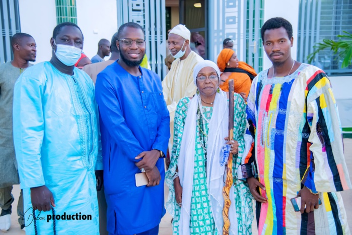 Ziarra de la Fondation Cheikh Ahmadou Bamba et Murid Islamic Community après du Khalife général