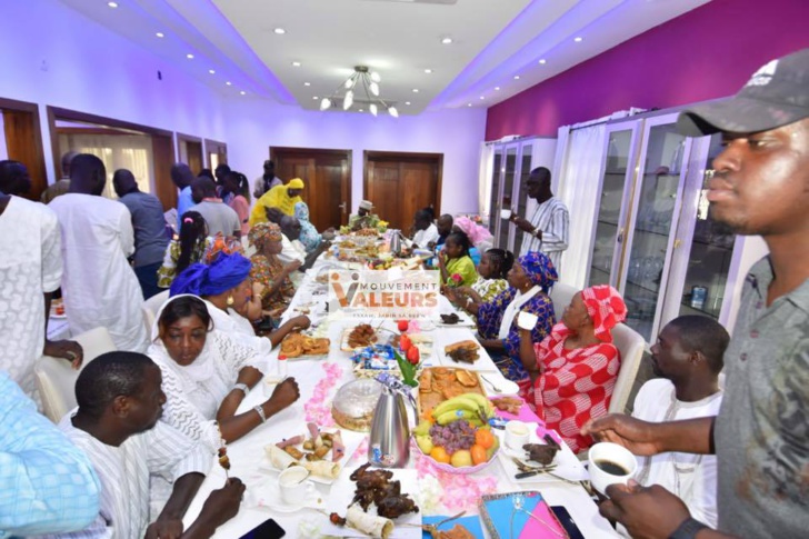 Gamou 2021 chez le Dg de Dakar Dem Dikk, Omar Bounkhatab Sylla: Entre berndël et Khassaides (Photos)