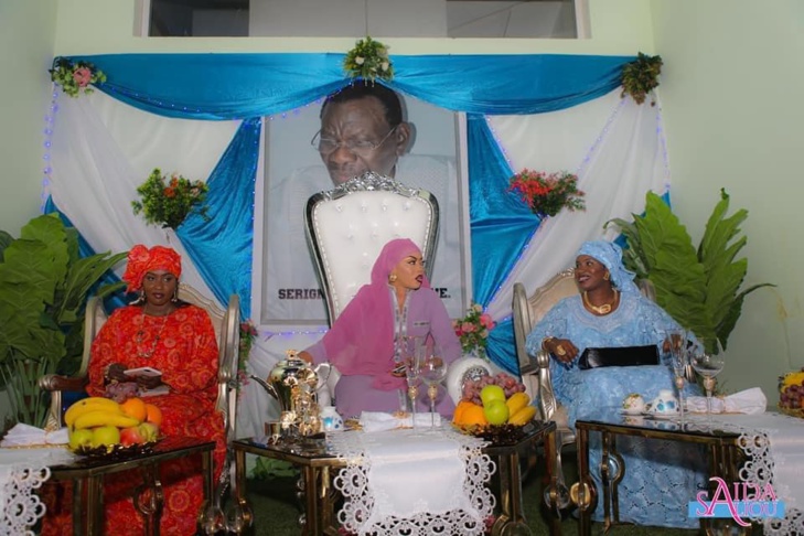 En exclusivité les photos de la célébration du Gamou 2021 chez Sokhna Aïda Diallo, en compagnie de Sokhna Bator et Sokhna Adja Saliou