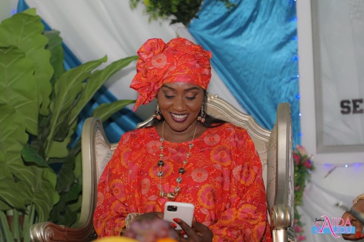 En exclusivité, les photos de la célébration du Gamou 2021 chez Sokhna Aïda Diallo, en compagnie de Sokhna Bator et Sokhna Adja Saliou