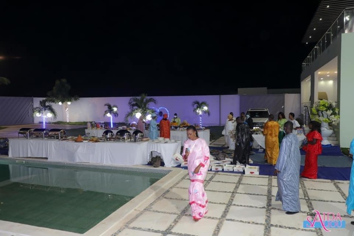 En exclusivité les photos de la célébration du Gamou 2021 chez Sokhna Aïda Diallo, en compagnie de Sokhna Bator et Sokhna Adja Saliou