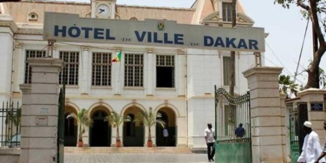Fronde à l'Apr Dakar-Plateau: Macky Sall, agacé par les contestataires, fait interdire leur marche