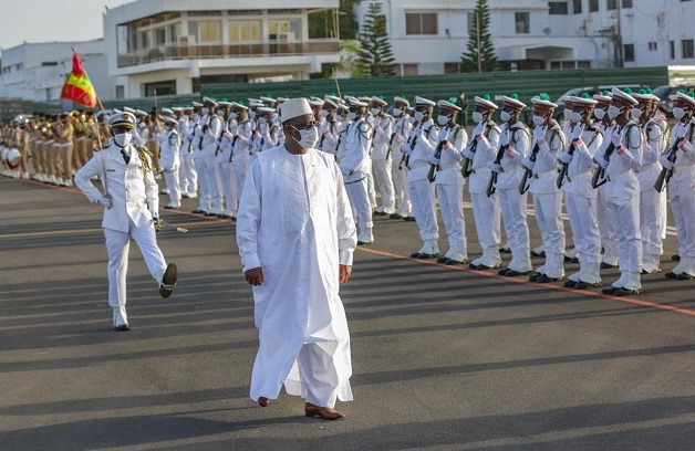 Le Président Macky Sall en visite en Gambie: Les premières images de son arrivée