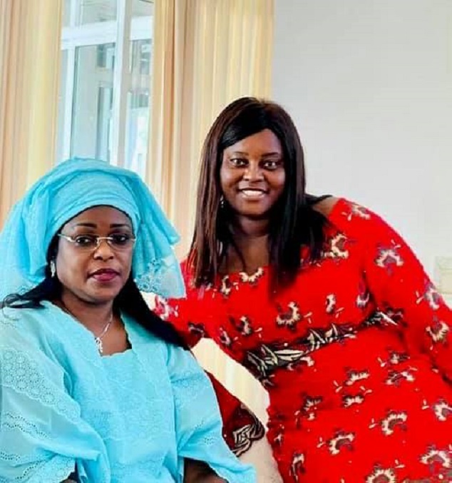 Visite du Président Macky Sall en Gambie : Une retrouvaille entre Premières Dames Visite du Président Macky Sall en Gambie : Une retrouvaille entre Premières Dames