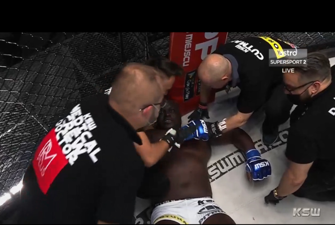 MMA: Marius Pudzianowski charcute et met ko Bombardier en moins d'une minutes MMA: Marius Pudzianowski charcute et met ko Bombardier en moins d'une minutes