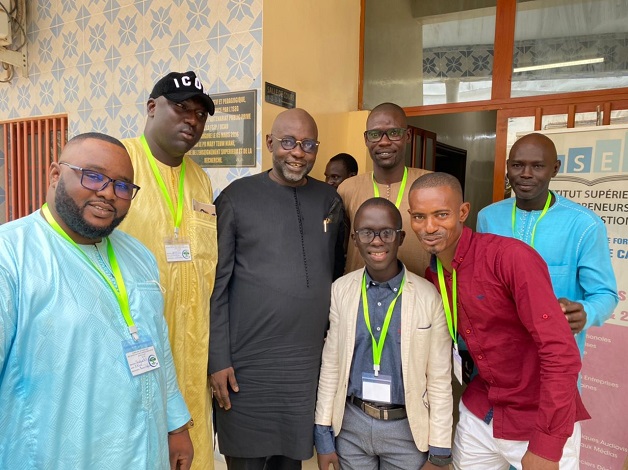 Renforcement de capacités du Parti de Samuel Sarr: Les Jeunes du PLSS accablent Cheikh Amar Renforcement de capacités du Parti de Samuel Sarr: Les Jeunes du PLSS accablent Cheikh Amar