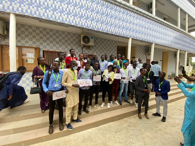 Renforcement de capacités du Parti de Samuel Sarr: Les Jeunes du PLSS accablent Cheikh Amar Renforcement de capacités du Parti de Samuel Sarr: Les Jeunes du PLSS accablent Cheikh Amar
