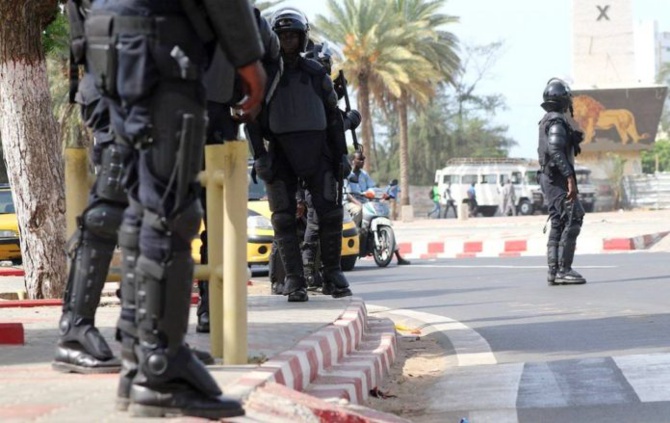 Convocation de Barth': Un important dispositif sécuritaire assiège Dakar