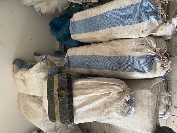 Trafic de stupéfiants : la Douane saisit de faux médicaments, de la morphine d’une valeur de 51 millions FCFA et 680 kg de chanvre indien entre Nioro et Sandiara