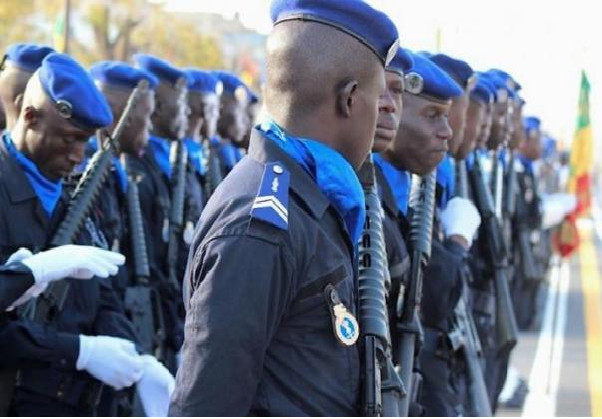 Port illégal de la tenue et des attributs des Forces spéciales par des individus : La police décidée à y mettre fin