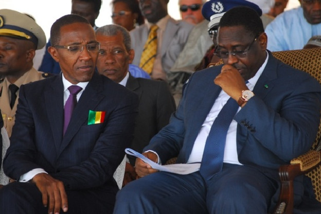 Abdoul Mbaye, ancien PM, avertit Macky Sall: «Attention à la goutte d’eau qui provoque le déluge »