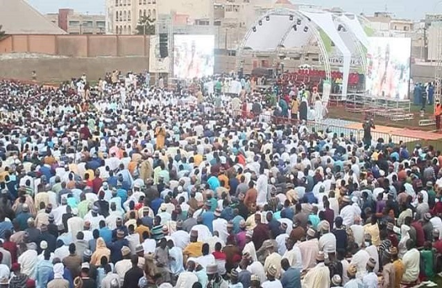 Visite de Cheikh Mouhaladou Mahi Niass à Dakar: Les images d’une grande mobilisation autour du Khalife de Médina Baye