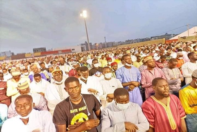 Visite de Cheikh Mouhaladou Mahi Niass à Dakar: Les images d’une grande mobilisation autour du Khalife de Médina Baye