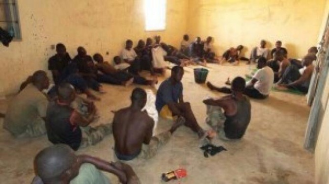 Prison du Camp pénal: 35 prisonniers en cellule d'isolement, selon le FRAPP