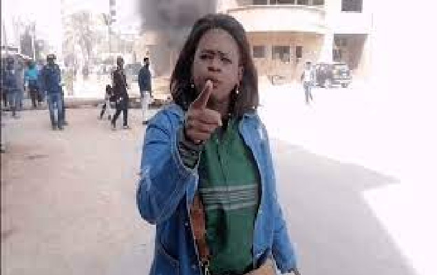 La roue de son véhicule trouée: Khadija Mahécor Diouf brandit une plainte contre X