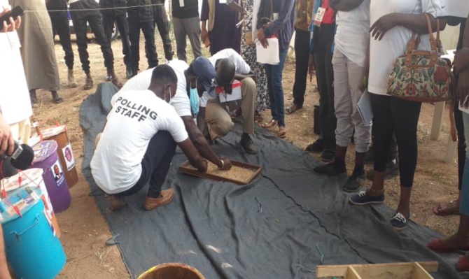 Gambie présidentielle: Le décompte en images