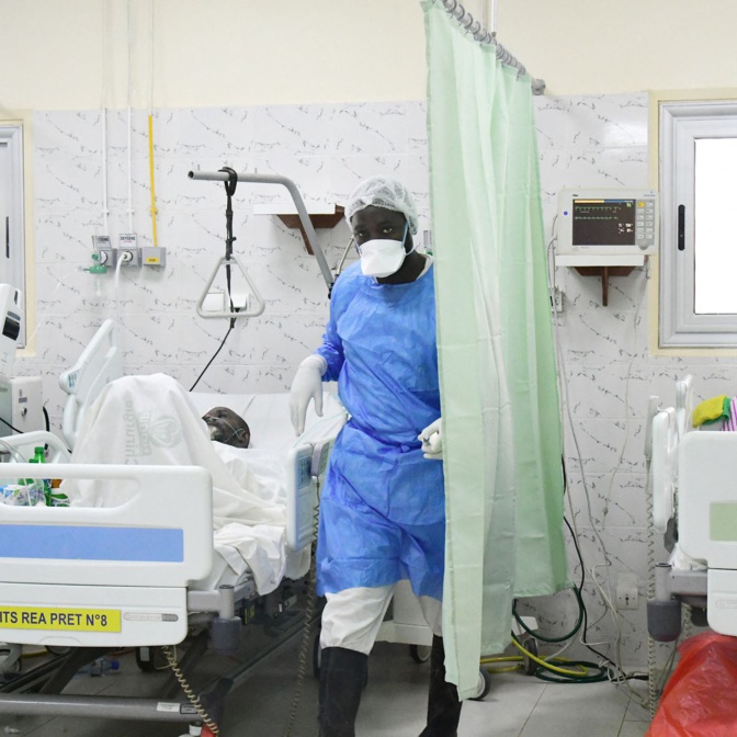 Communication sur le variant Omicron: Pasteur et Iressef se font tirer les oreilles par...
