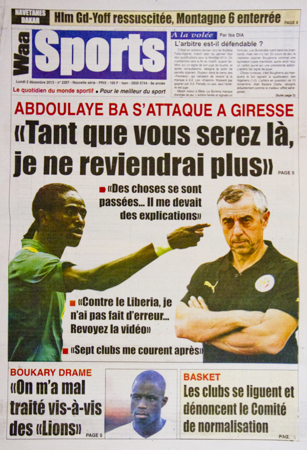 A la Une du Journal Waa Sports du lundi 02 Décembre 2013
