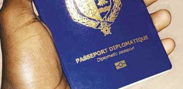 Trafic des passeports diplomatiques: Un agent des Affaires étrangères arrêté après une course-poursuite, un autre activement recherché