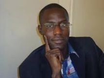 Revue de presse du lundi 09 décembre 2013 (Ibrahima Benjamin Diagne)