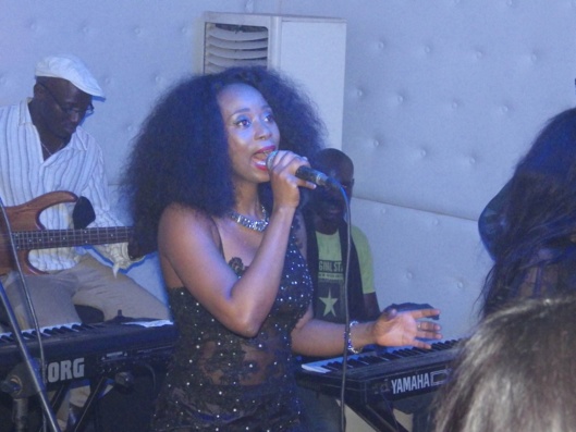 Photos - Une Grande soirée, une Grande artiste, un Grand public, un Grand concept : AdiouzaWalk, une vraie 4G .
