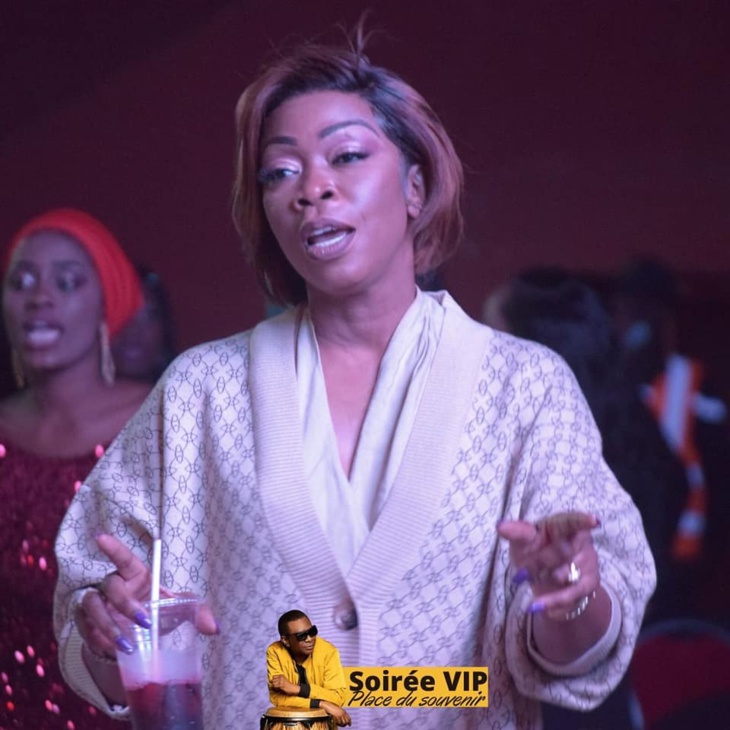 People: Des personnalités à la Place du Souvenir avec Youssou Ndour (Photos) People: Des personnalités à la Place du Souvenir avec Youssou Ndour (Photos)