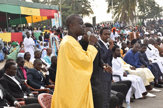 "Takussan Bamba Fepp" à Ndar: Le Général Serigne Modou Kara Mbacké Noreyni mobilise à Saint-Louis "Takussan Bamba Fepp" à Ndar: Le Général Serigne Modou Kara Mbacké Noreyni mobilise à Saint-Louis