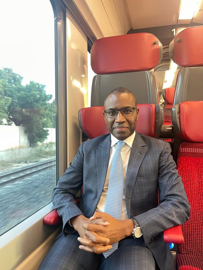 Le ministre Amadou Hott a voyagé à bord du Ter