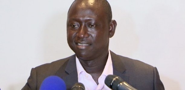 Stade municipal de Tivaouane: Diagne Sy Mbengue engazonne la pelouse