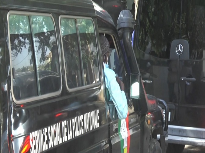 Levée du corps de l'homme d'affaires Pape Aly Guèye : Les images d’une République solidaire Levée du corps de l'homme d'affaires Pape Aly Guèye : Les images d’une République solidaire