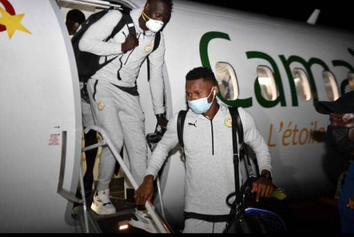 PHOTOS / CAN 2021: Arrivée des "Lions" au Cameroun