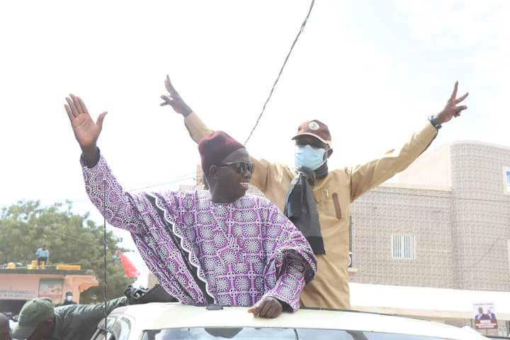 Photos - Ouverture des Locales. Oumar Guèye accueilli comme un héros à Kounoune