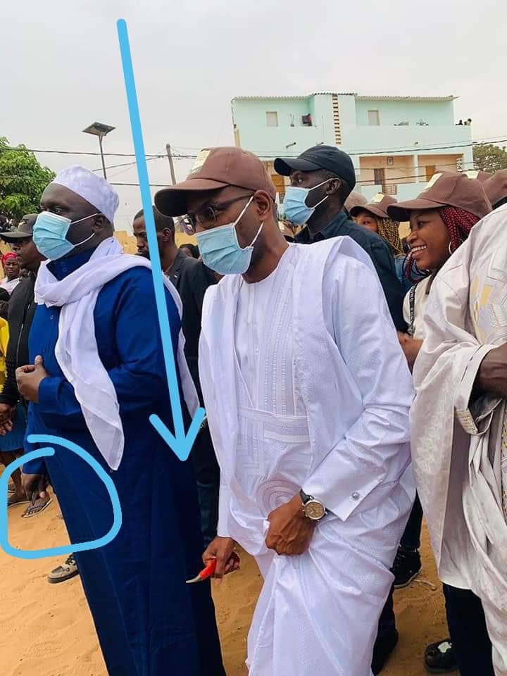 Amadou Hott, “gris-gris” à la main: Toute la vérité sur l’image prise à Yeumbeul Sud Amadou Hott, “gris-gris” à la main: Toute la vérité sur l’image prise à Yeumbeul Sud