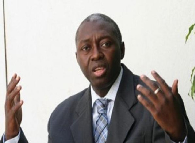 Mamadou Lamine Diallo et les bateaux étrangers : «Pour 2 milliards par an, Macky Sall a autorisé en 2013, 38 Bateaux de l’UE…»