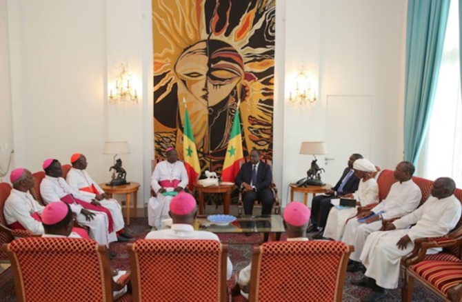 KAFFRINE: Macky Sall offre 50 millions FCfa pour la réfection de l’église