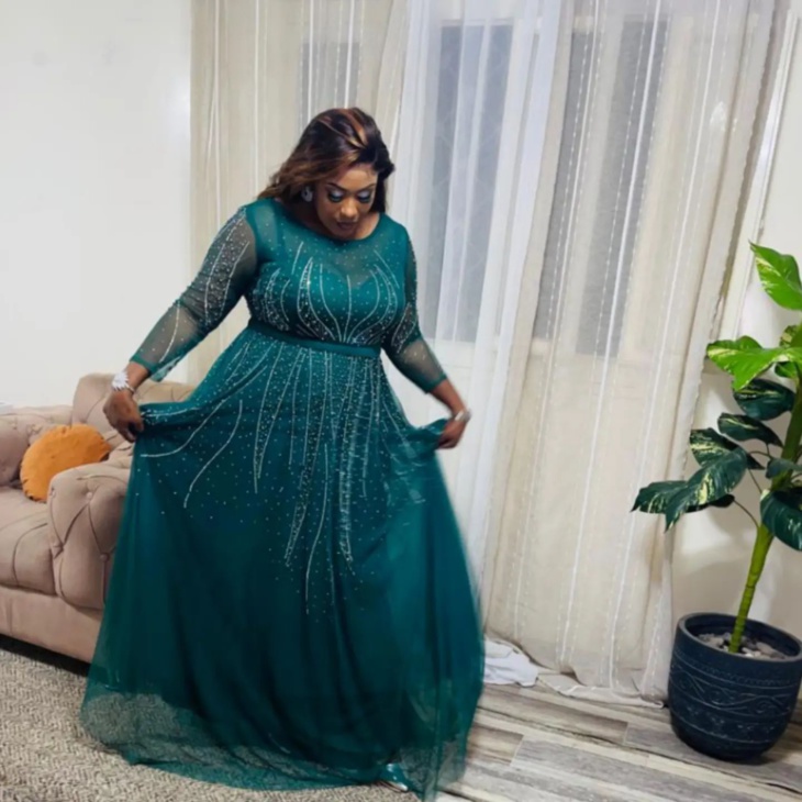 Fin Karma :  Admirez le sagnsé de l'actrice Adja Nationale Fin Karma :  Admirez le sagnsé de l'actrice Adja Nationale