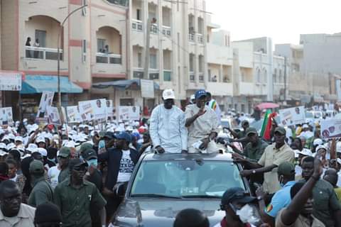 Elections locales à Cambérène: Le tapis rouge déroulé à Abdoulaye Diouf Sarr Elections locales à Cambérène: Le tapis rouge déroulé à Abdoulaye Diouf Sarr