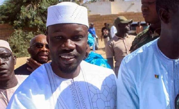 Elections locales à Ziguinchor: Ousmane Sonko dans son bureau de vote (Photos)
